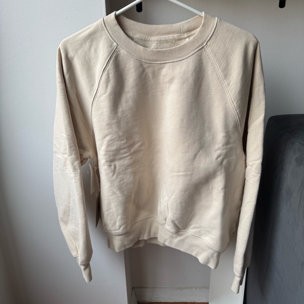 Aritzia Wilfred Free Fleece Crew Sweatshirt